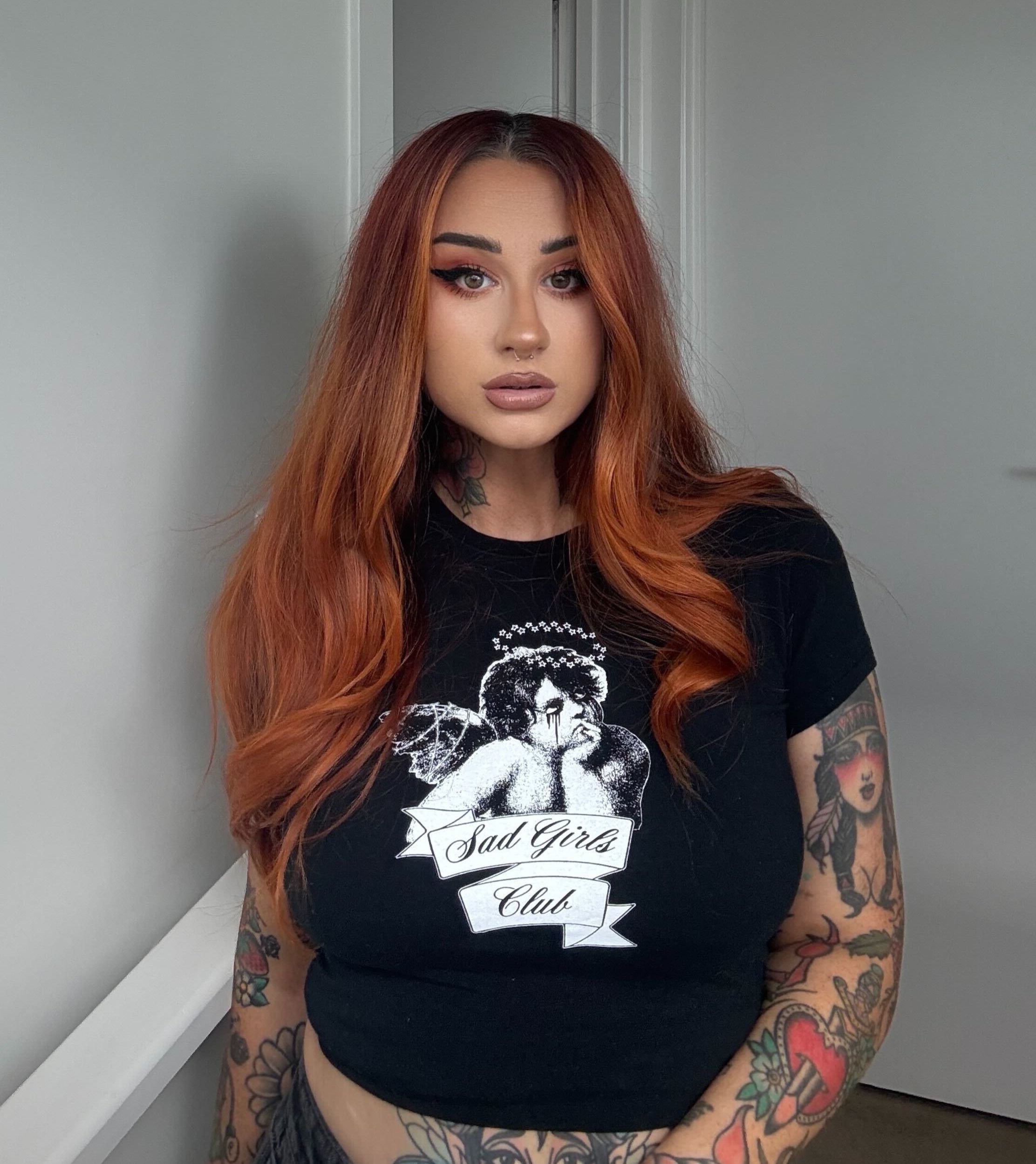 SAD GIRLS CLUB