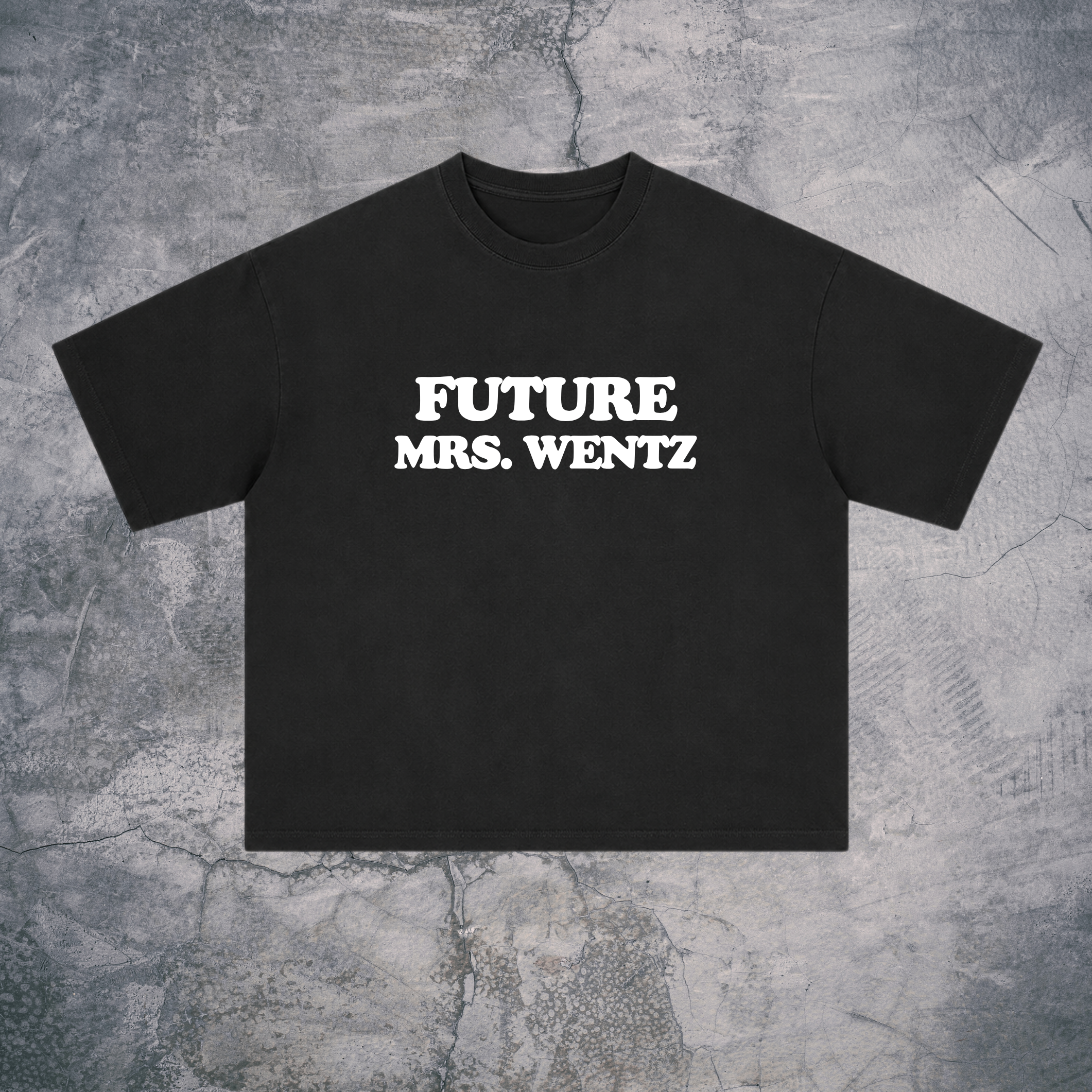 FUTURE MRS WENTZ OVERSIZED TEE