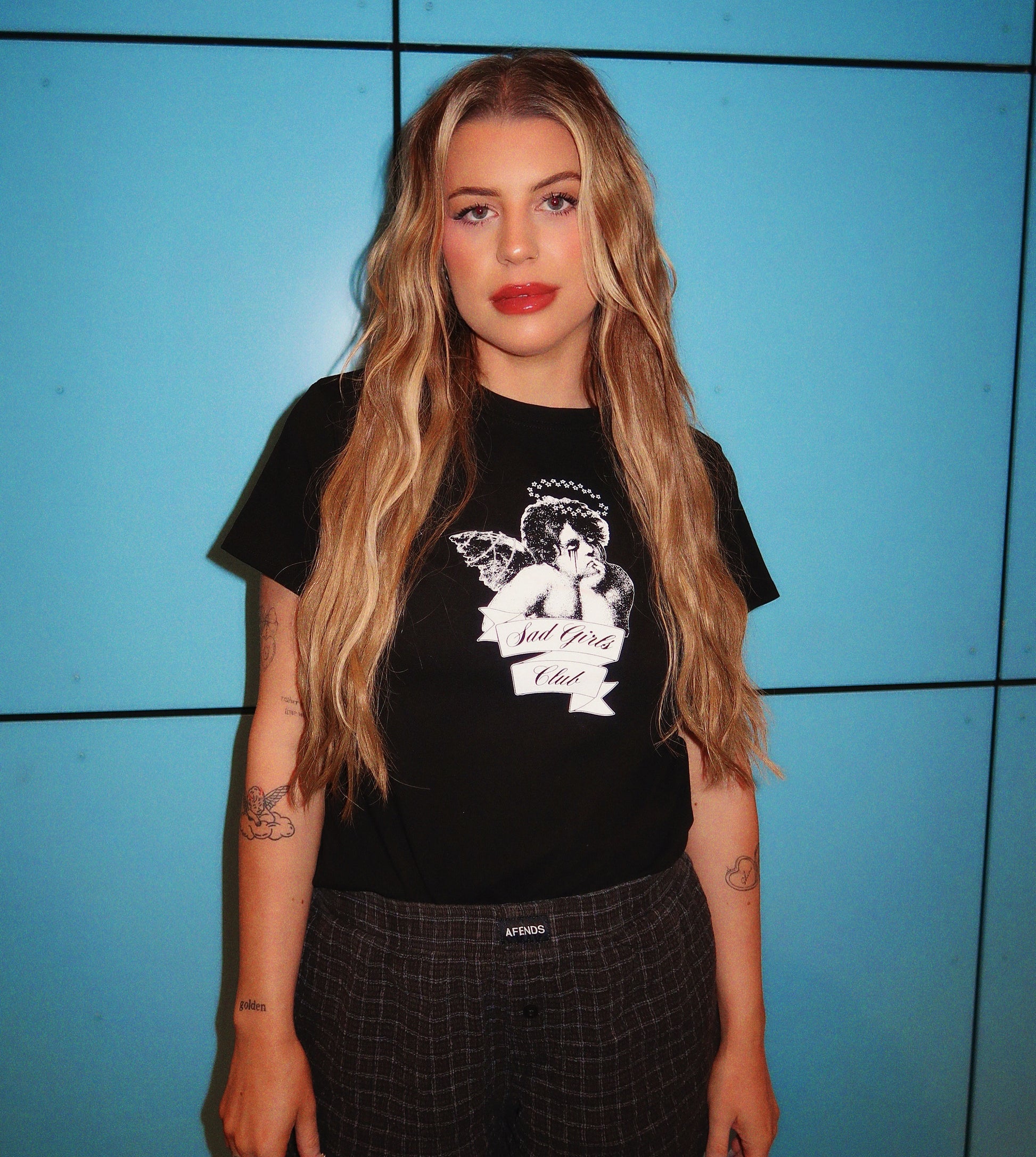 LOVESICK DARLING BABY TEE 🏹
