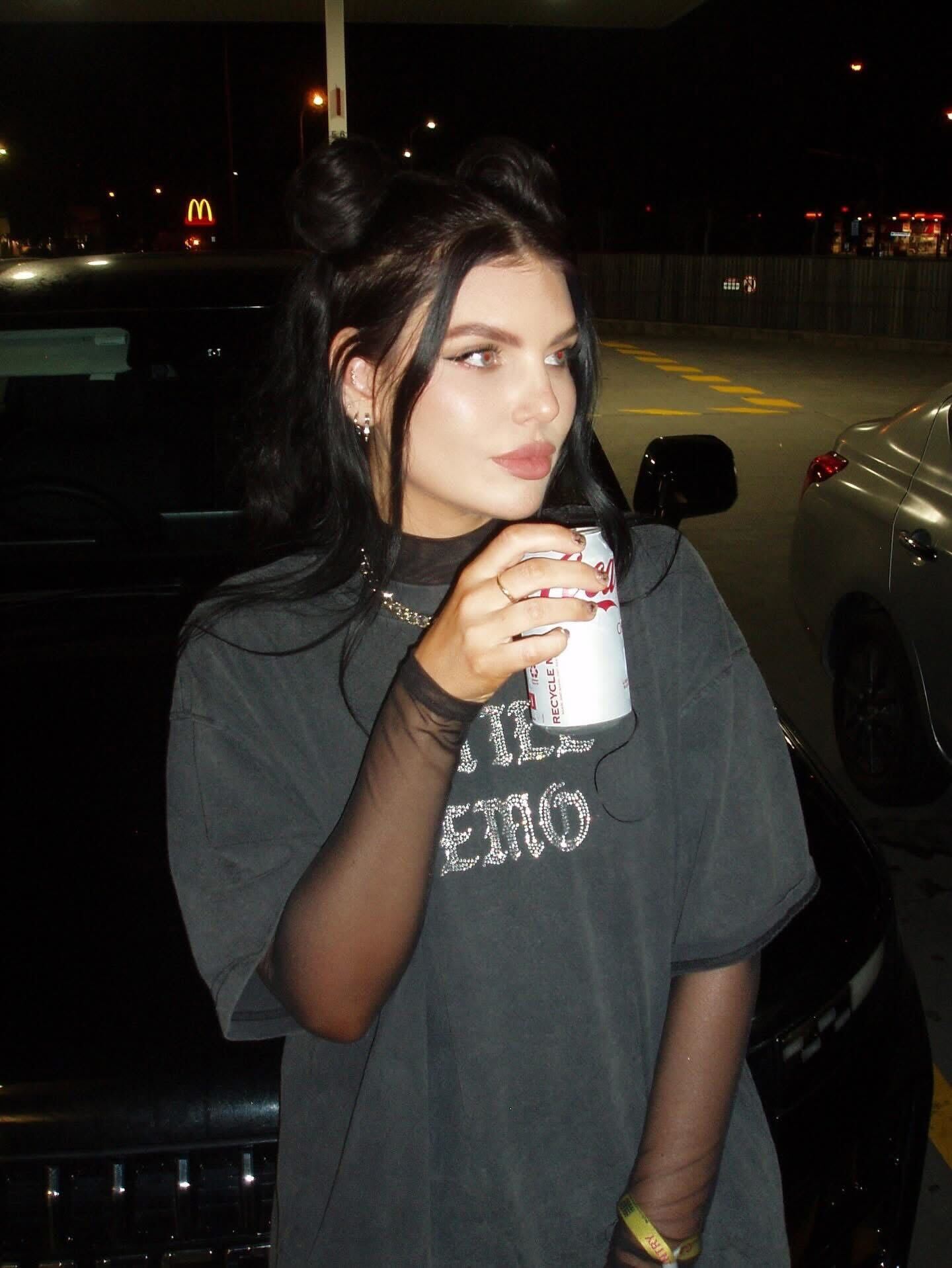 STILL EMO OVERSIZED TEE ★